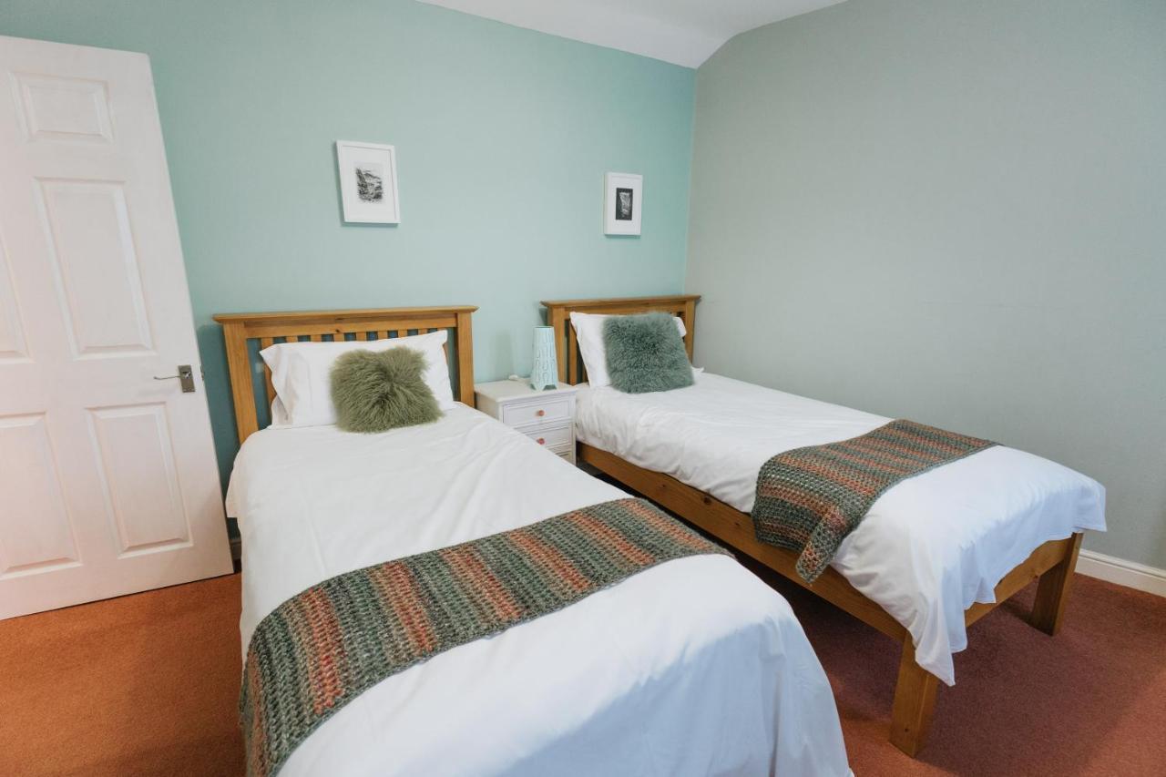 Gwynant Bach - Cosy 2 Bed Bungalow Cottage In Snowdonia National Park, Conwy, North Wales エクステリア 写真