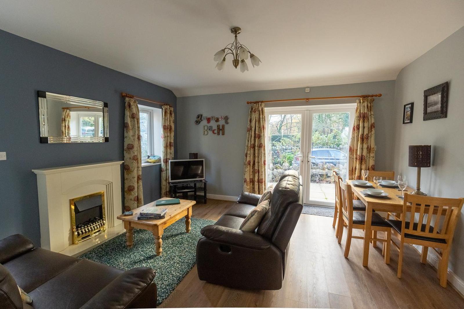 Gwynant Bach - Cosy 2 Bed Bungalow Cottage In Snowdonia National Park, Conwy, North Wales エクステリア 写真